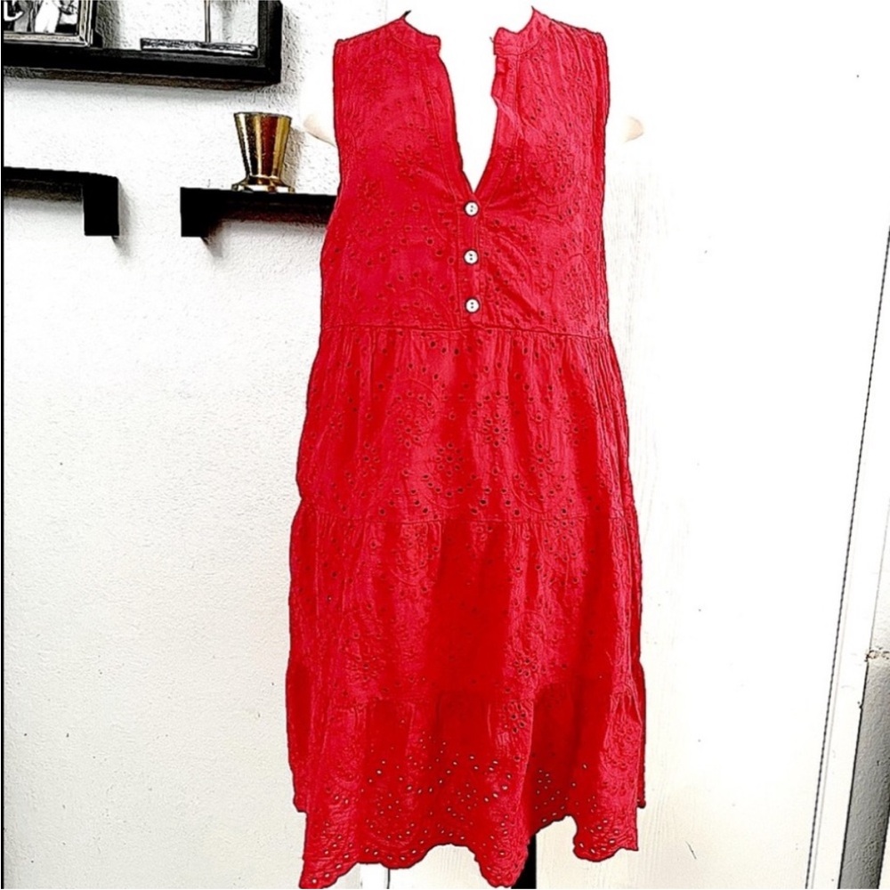 CIVICO 51 Red Eyelet Tiered Sleeveless Mini Dress Size Medium